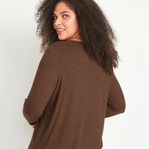 Cocoa Brown V Neck Shirt - Picture 6 of 8